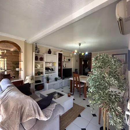 Apartment Centre *